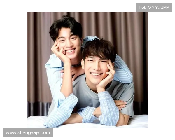 甜心恋上自负男泰国浪漫爱情剧讲述温柔女孩与傲慢总裁的甜蜜故事